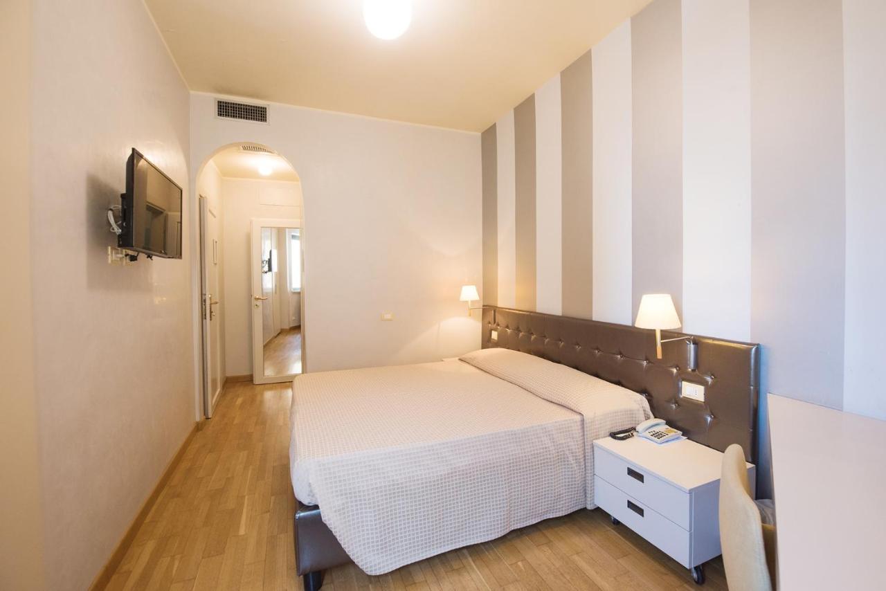 Hotel San Francisco Viareggio Zewnętrze zdjęcie