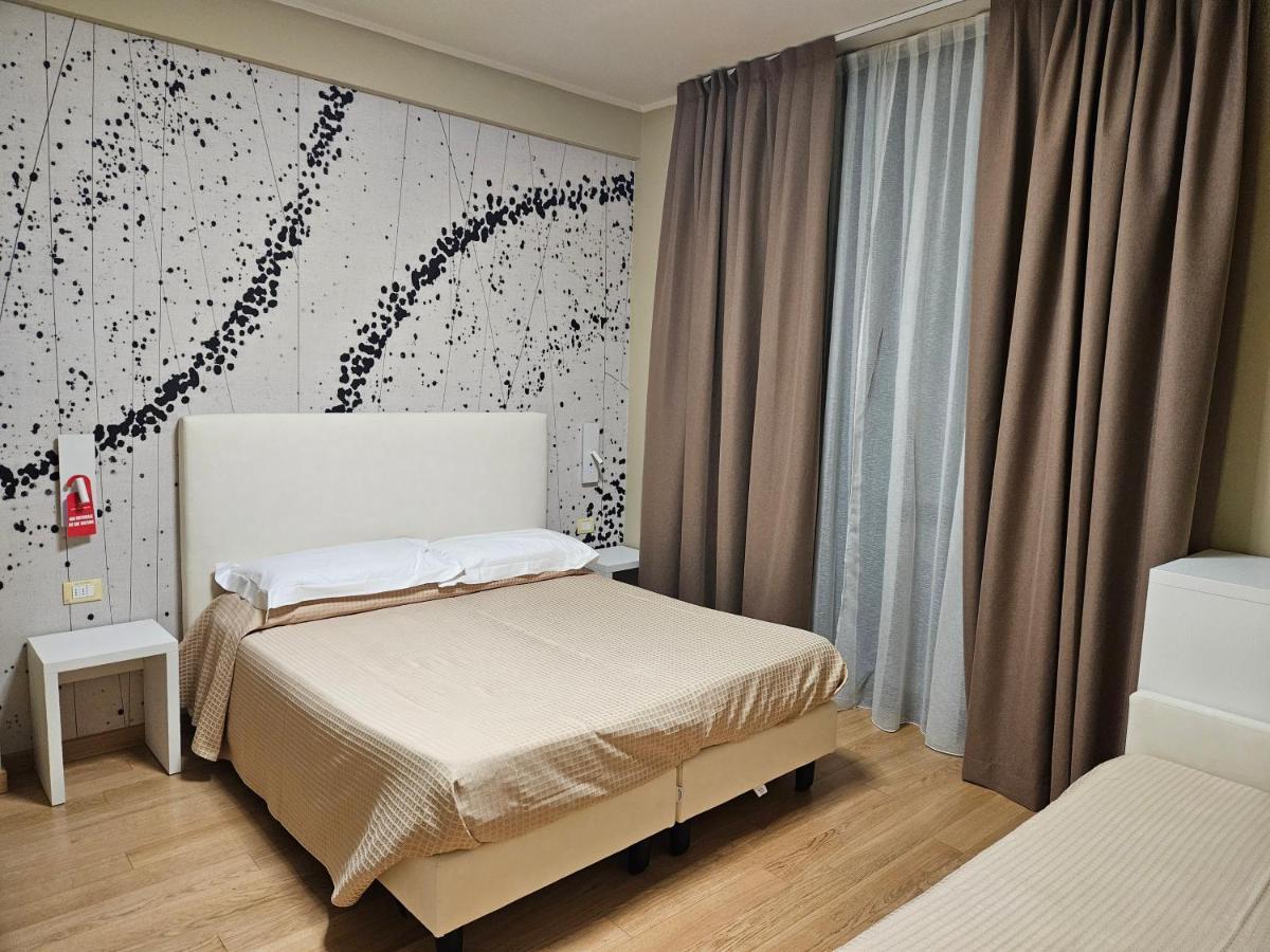 Hotel San Francisco Viareggio Zewnętrze zdjęcie